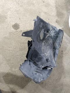 Подкрылок A2046900230 на Mercedes-Benz C-Class W204 271.950 Фото 3