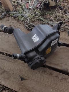 Бачок расширительный 17137567462-01, 17137519368, 17137543026, 17137567462, 17137607482, 17137640514 на Bmw 1-Series E87-UE12 N45B16A Фото 3