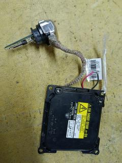 Блок розжига ксенона 85967-33041 на Toyota Vitz KSP90 Фото 1