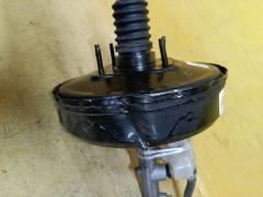 Главный тормозной цилиндр 47201-68010 на Toyota Wish ZNE10G 1ZZ-FE Фото 4