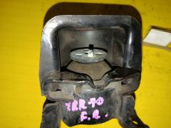 Подушка двигателя 12305-37050 на Toyota Voxy ZRR70G 3ZR-FAE Фото 2
