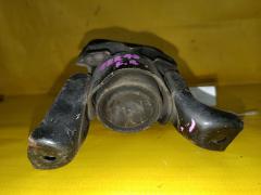 Подушка двигателя 12305-37050 на Toyota Voxy ZRR70G 3ZR-FAE Фото 3