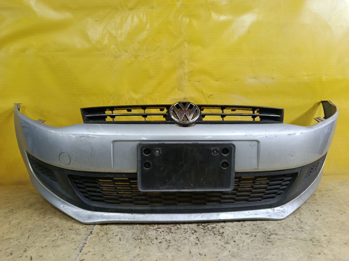 Бампер 6R0807221R на Volkswagen Polo 6R Фото 1