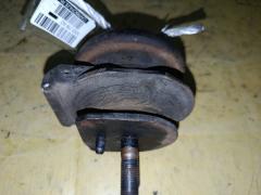 Подушка двигателя 12360-70030, 12360-70031 на Toyota Mark Ii GX100 1G-FE Фото 3