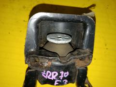 Подушка двигателя 12305-37050 на Toyota Voxy ZRR70G 3ZR-FAE Фото 2