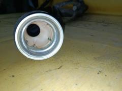 Заливная горловина топливного бака на Toyota Noah ZRR70G 3ZR-FAE Фото 3