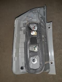 Стоп 28-220 28-220 на Toyota Voxy ZRR70G Фото 3