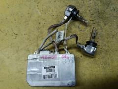 Блок розжига ксенона на Toyota Voxy AZR60G 85967-33010