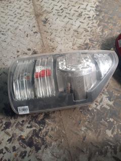 Стоп 28-220 28-220 на Toyota Voxy ZRR70G Фото 3