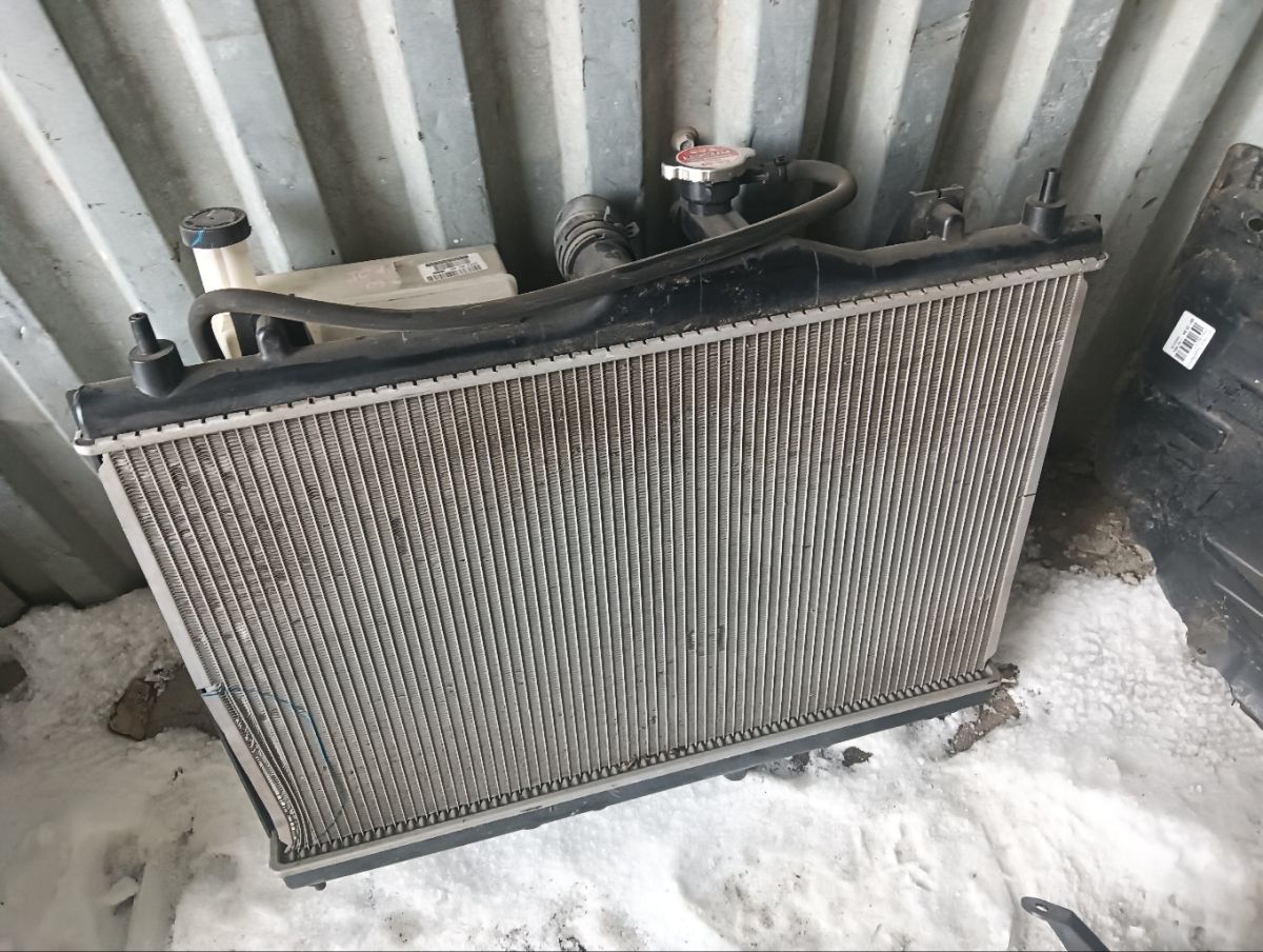 Радиатор ДВС на Nissan Tiida JC11 MR18DE Фото 4