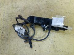 Датчик ABS на Honda Stepwgn RK5 R20A, Переднее расположение