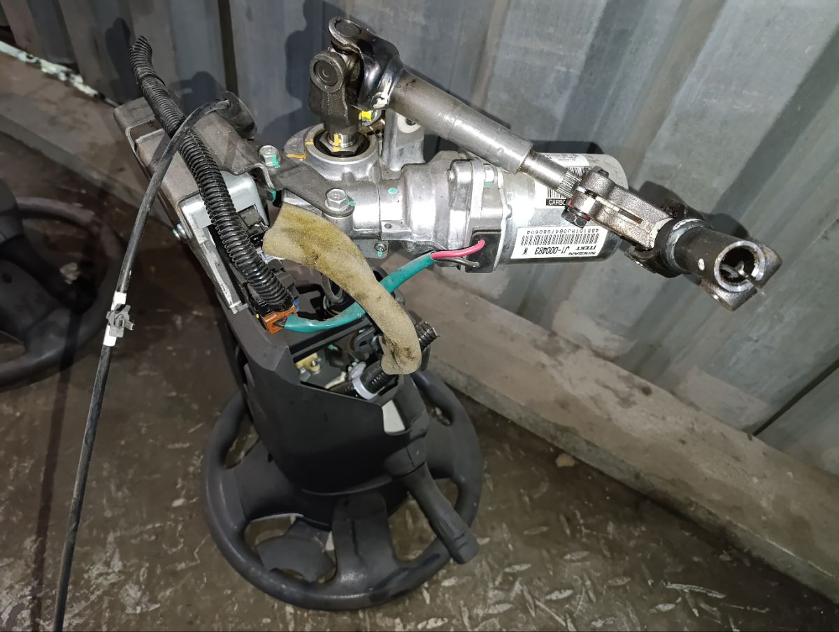 Рулевая колонка на Nissan March K13 Фото 11