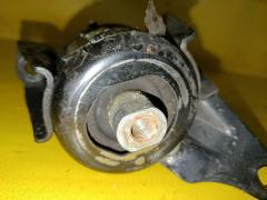 Подушка двигателя на Toyota Noah AZR60G 1AZ-FSE Фото 2