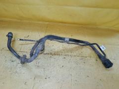 Заливная горловина топливного бака на Toyota Isis ZNM10W 1ZZ-FE 77201-44191