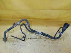 Заливная горловина топливного бака 77201-44191 на Toyota Isis ZNM10W 1ZZ-FE Фото 2