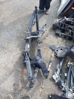 Балка подвески на Nissan X-Trail NT31 MR20DE Фото 8