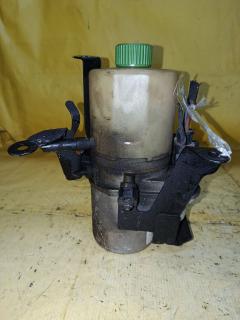 Насос гидроусилителя 6R0423156B на Volkswagen Polo 6R CGG Фото 1