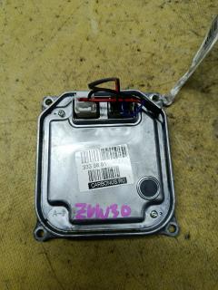 Блок розжига ксенона 85967-47010 на Toyota Prius ZVW30 Фото 2