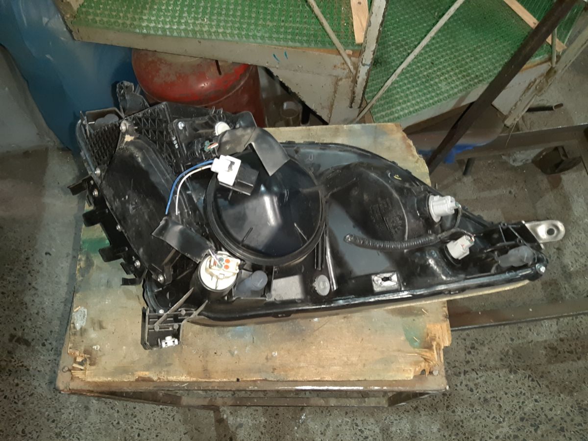Фара 47-20 47-20,212-11G7-LDEMR, 47-16R на Toyota Prius NHW20 Фото 4