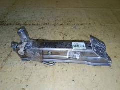 Домкрат на Mercedes-Benz C-Class W204 A2115830415