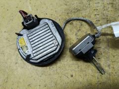 Блок розжига ксенона 85967-22080 на Toyota Voxy ZRR70G Фото 1