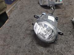 Туманка бамперная 0W-1 0W-1,212-2034L-UE, 81221-42050 на Toyota Voxy ZRR70G Фото 3