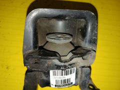 Подушка двигателя 12305-37050 на Toyota Noah ZRR70G 3ZR-FAE Фото 2