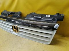 Решетка радиатора на Honda Stepwgn RF3 Фото 4