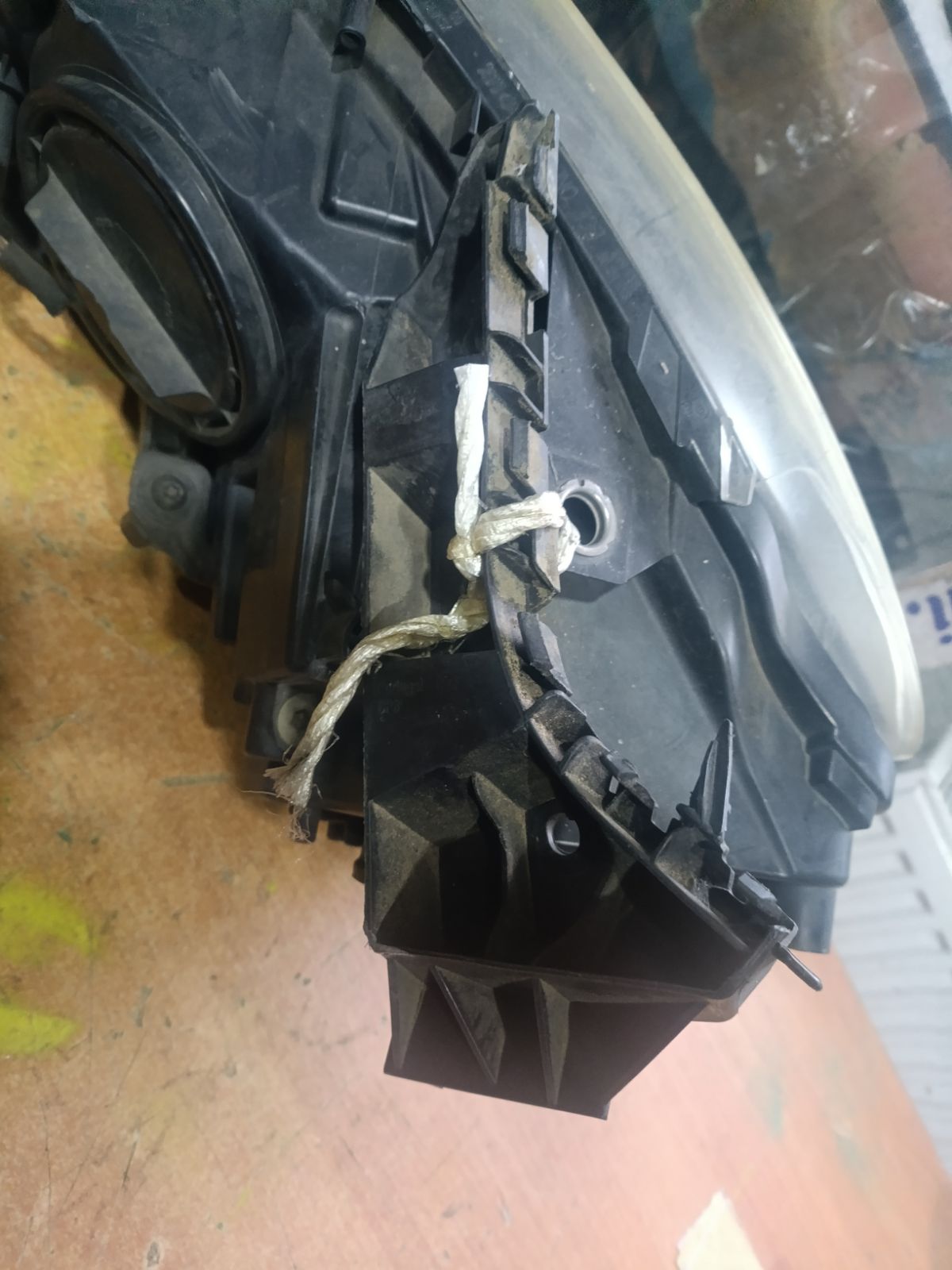 Фара на Volkswagen Golf Vi 5K Фото 8