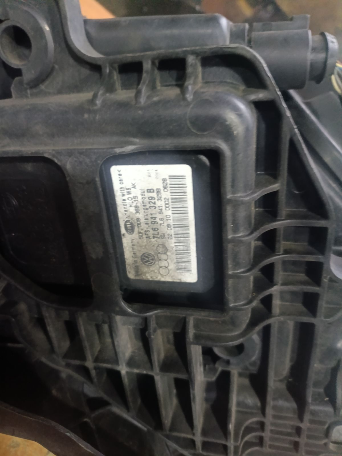 Фара на Volkswagen Golf Vi 5K Фото 10