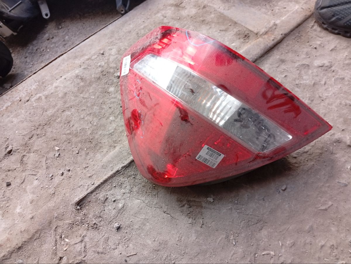 Стоп P4088 P4088 на Nissan Tiida Latio SC11 Фото 6