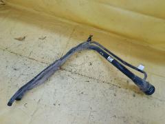 Заливная горловина топливного бака 77201-52050 на Toyota Porte NNP11 1NZ-FE Фото 2