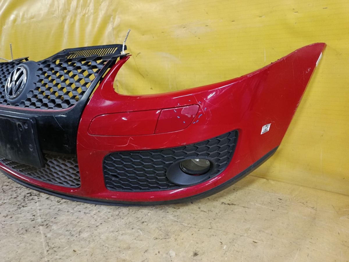 Бампер 1K0807221C на Volkswagen Golf V 1K BWA Фото 2