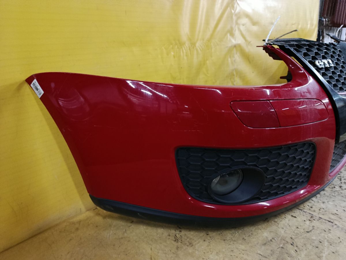 Бампер 1K0807221C на Volkswagen Golf V 1K BWA Фото 3