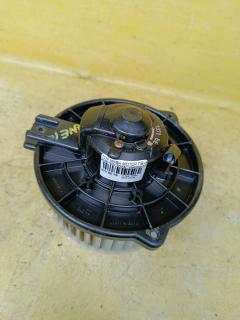 Мотор печки на Toyota Wish ZNE10G 87103-20120  87103-20150