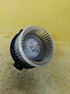 Мотор печки 87103-20120, 87103-20150 на Toyota Wish ZNE10G Фото 2