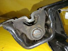 Подушка двигателя 12306-B1080 на Toyota Passo M700A 1KR-FE Фото 2