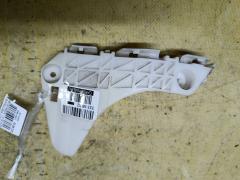 Крепление бампера на Toyota Ractis NCP100 52536-52090, Переднее Левое расположение