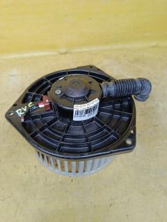 Мотор печки на Honda Stepwgn RK5
