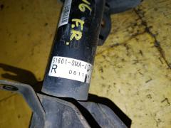 Стойка амортизатора на Honda Stream RN6 R18A Фото 4