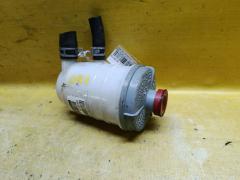 Бачок гидроусилителя 53701-SFE-003 на Honda Elysion RR1 K24A Фото 2