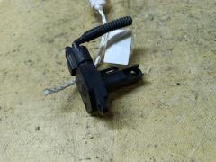 Датчик расхода воздуха на Toyota Platz NCP12 1NZ-FE 22204-22010  22204-0J010