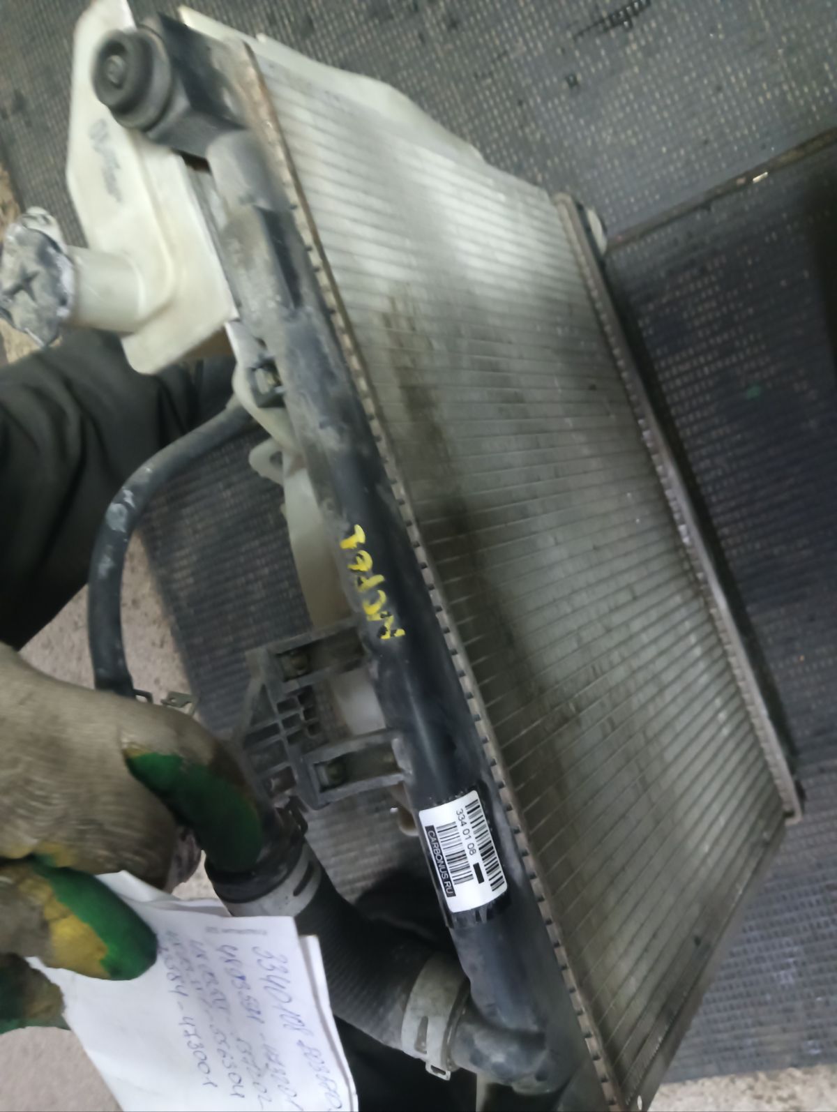 Радиатор ДВС 01153043, 028M89, 1025151SX, 102957, 130225, 1460-0127, 16400-0J020, 16400-21060, 16400-21070, 16400-21070-N1, 16400-21070-R1, 16400-21080, 16400-21081, 16400-21090, 16400-21120, 16400-21121, 1640021060, 1640021070, 164002107087, 1640021071, 1640021080, 16403-0J020, 2060347, 2061046, 2064058, 2064073, 2065108, 210031N, 284798T, 284799H, 284799HA, 284799T, 29170, 29170A, 29340, 31-1125, 34611011, 350213103700, 366000, 53002259, 53212, 60532259, 6112177N, 64799, 64799A, 734841, 810308-4, 8103084K, 8109302258, 8109302287, 812259R, 8660551, 8660553, 8MK 376 748-351, 8MK 376 773-471, ACRB142, ADT39859, CR 1523 000S, CU2305, DA15110CHK, DAP151010CHK, DCM3214, DRM50080, FP 70 A534, FP 70 A534-X, FX-036-8054, FX-036-8054A, JAPRDA153043, JPR0030, KTO259, LH2305(16)A/T, LRC 1907, NC01076053B, NC01076054B, NDT-1121, PL010863, PRS3538, RA2405, RA64799, RA64799A, RA64799Q, RB2927, RD4446, RDA153043, STR0159, STR0160, STTY000W10, T156A59, T553-16, T789-01, TD-036-8054, TD-036-8054A, TO-0195-16, TO2259, TOY0W10, TY-NCP-1216, TY000W10, TY01100501000, TY37062A, TYNCP1216, TYV1005B0, TYYAS99-912, TYYAS99-913, TYYAS99912, VCS4799, WG1722143 на Toyota Ist NCP61 1NZ-FE Фото 5