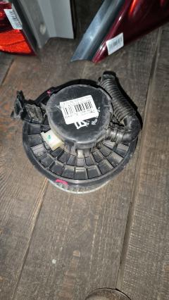 Мотор печки 27226-AX000 на Nissan Cube BZ11 Фото 3