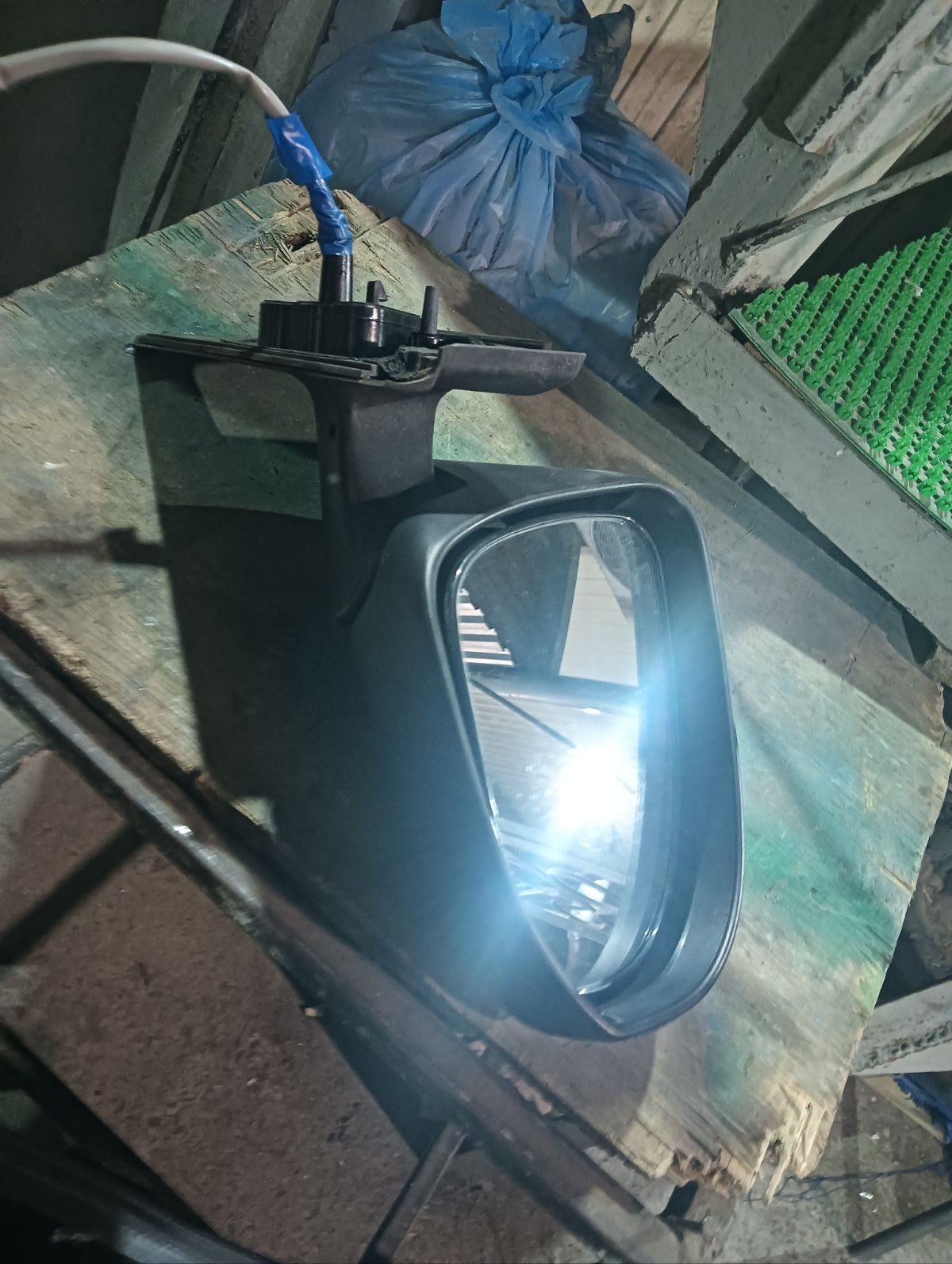 Зеркало двери боковой на Toyota Vitz NSP130 Фото 4