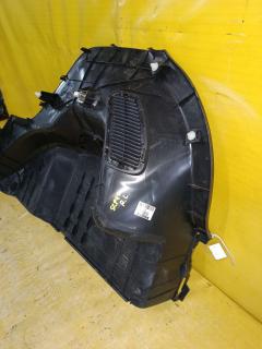 Обшивка багажника 64715-52280 на Toyota Vitz SCP90 Фото 5