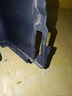 Обшивка багажника 64714-52160 на Toyota Vitz SCP90 Фото 8
