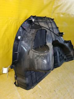 Обшивка багажника 64714-52160 на Toyota Vitz SCP90 Фото 7