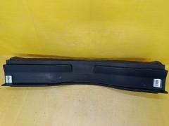 Обшивка багажника 64716-52160 на Toyota Ractis NCP120 Фото 4