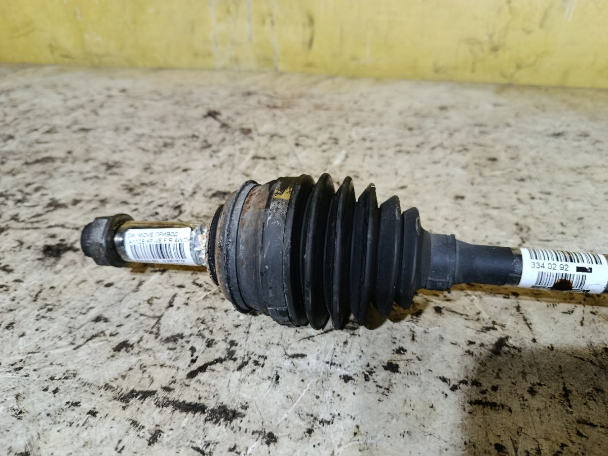 Привод на Daihatsu Move LA110S KF-VE Фото 3